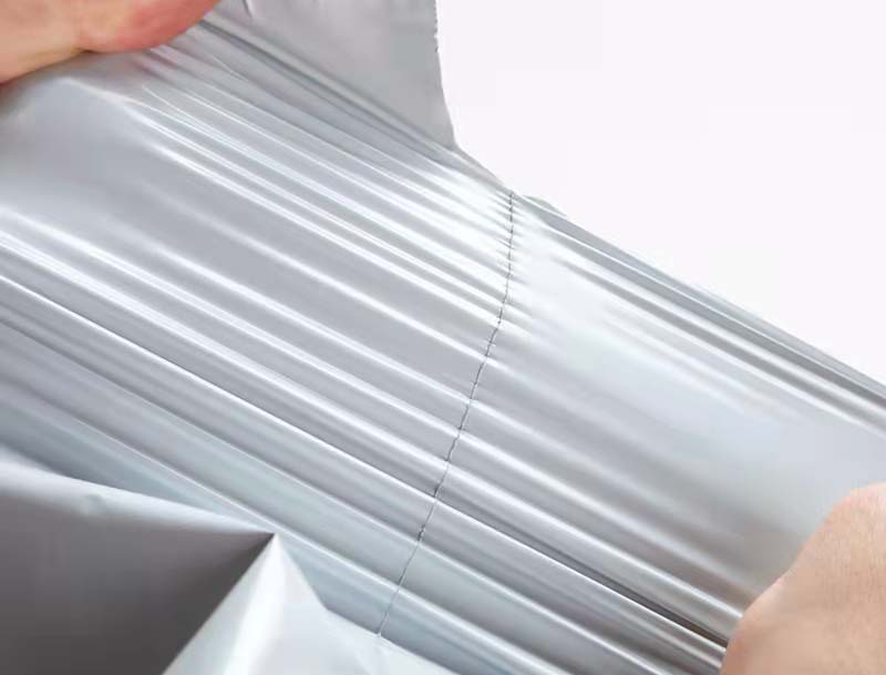 布拖白色快递袋-04